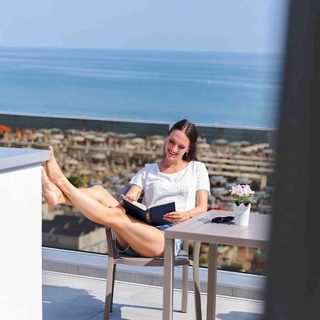 Hotel Ascot Riccione Extérieur photo