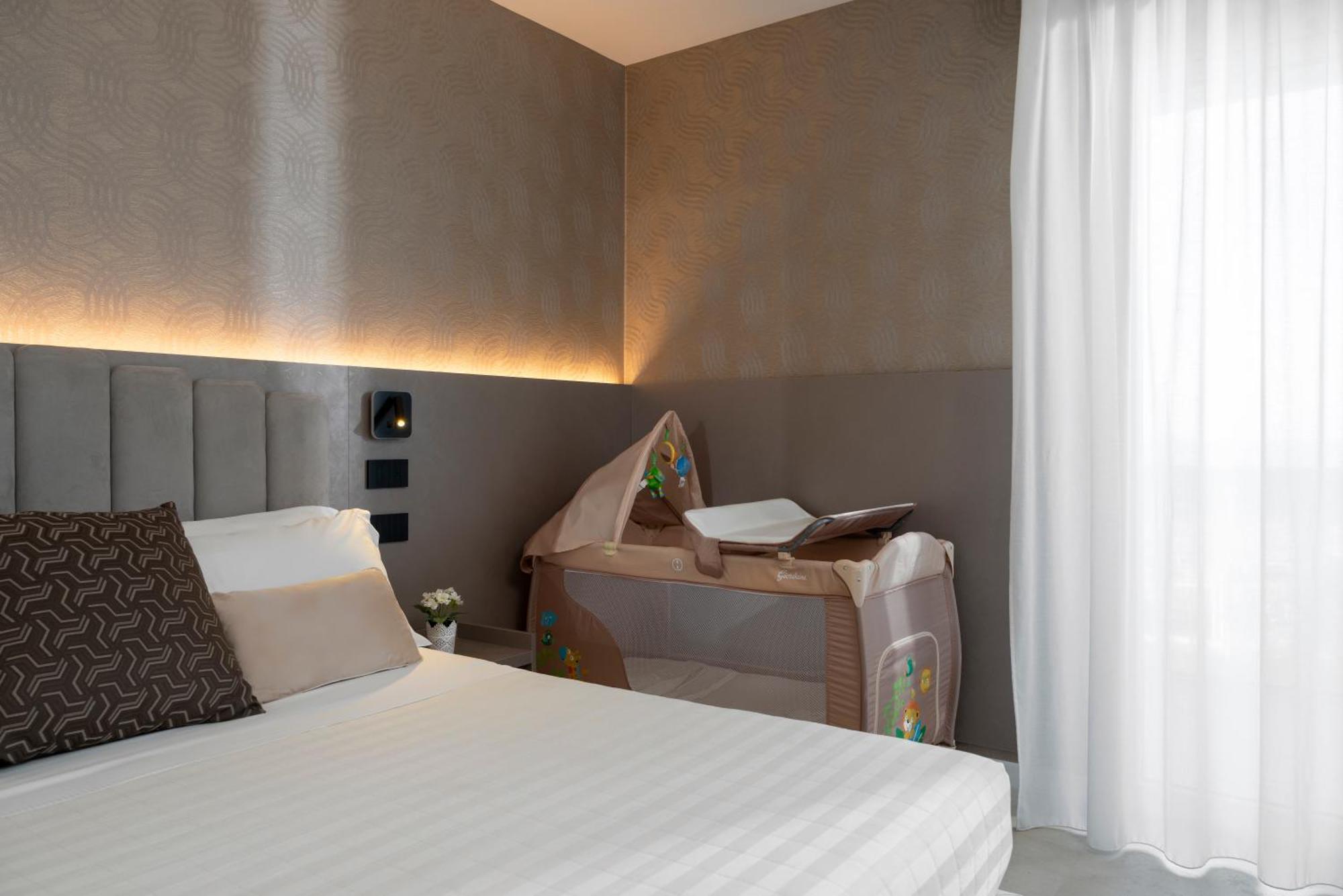 Hotel Ascot Riccione Extérieur photo